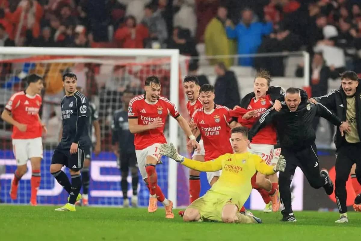 Strategi Menit Akhir Jose Mourinho Selamatkan Benfica di Liga Champions