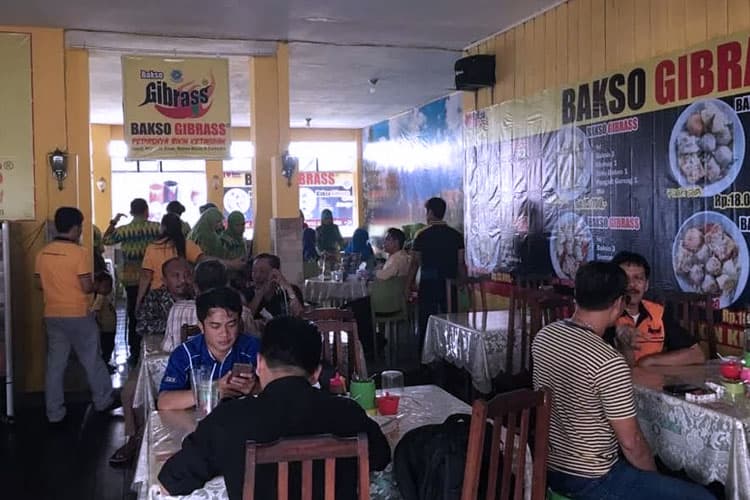 Experience the Local Taste at these 5 Restaurants in Pacitan