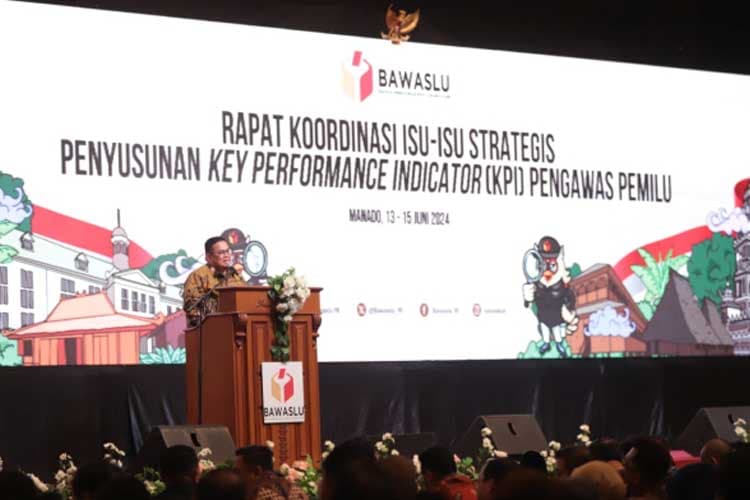 Rahmat Bagja Tegaskan Pentingnya Evaluasi Kinerja dan KPI bagi Bawaslu