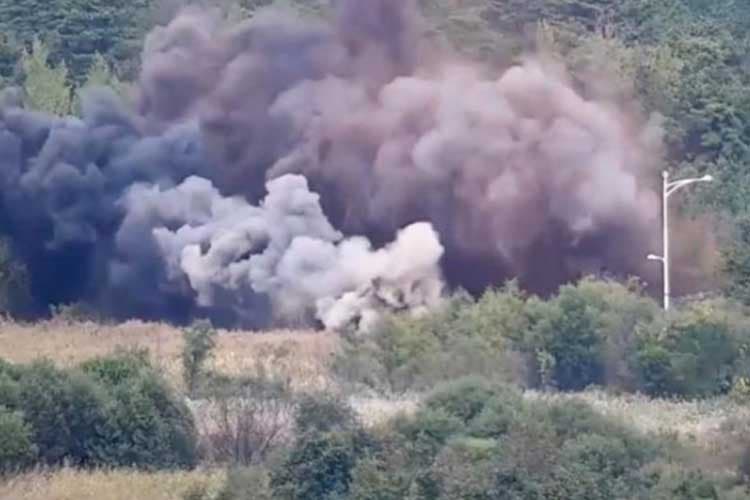 Korea Utara Memanas, Jalan Penghubung Antar Korea Diledakkan