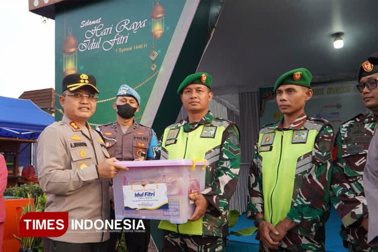 Pastikan Mudik Aman, Kapolres Pacitan Tinjau Pos Pengamanan Operasi Ketupat Semeru 2025