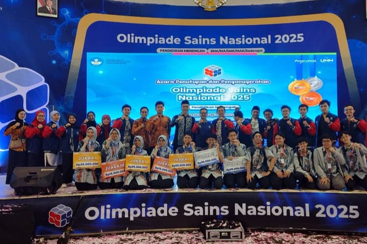 MAN 2 Kota Malang Raih Medali Emas Terbanyak dalam OSN 2025