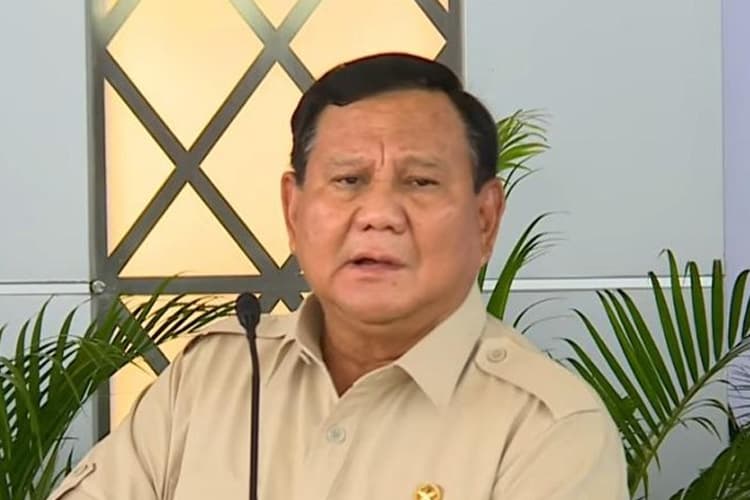 Siap Bereskan Masalah Kereta Whoosh, Prabowo: Saya Tanggung Jawab!