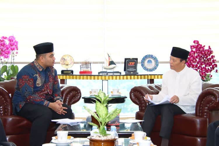 PPI Dunia Apresiasi Upaya Hidayat Nur Wahid Dorong Keterlibatan Mahasiswa Timur Tengah sebagai Petugas Haji