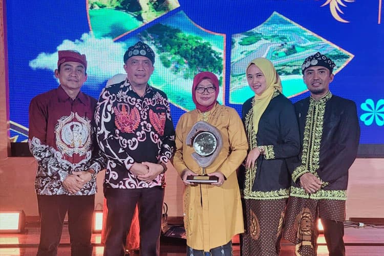 Desa Sumberdem dan Desa Toyomarto Kabupaten Malang Raih Penghargaan Nasional