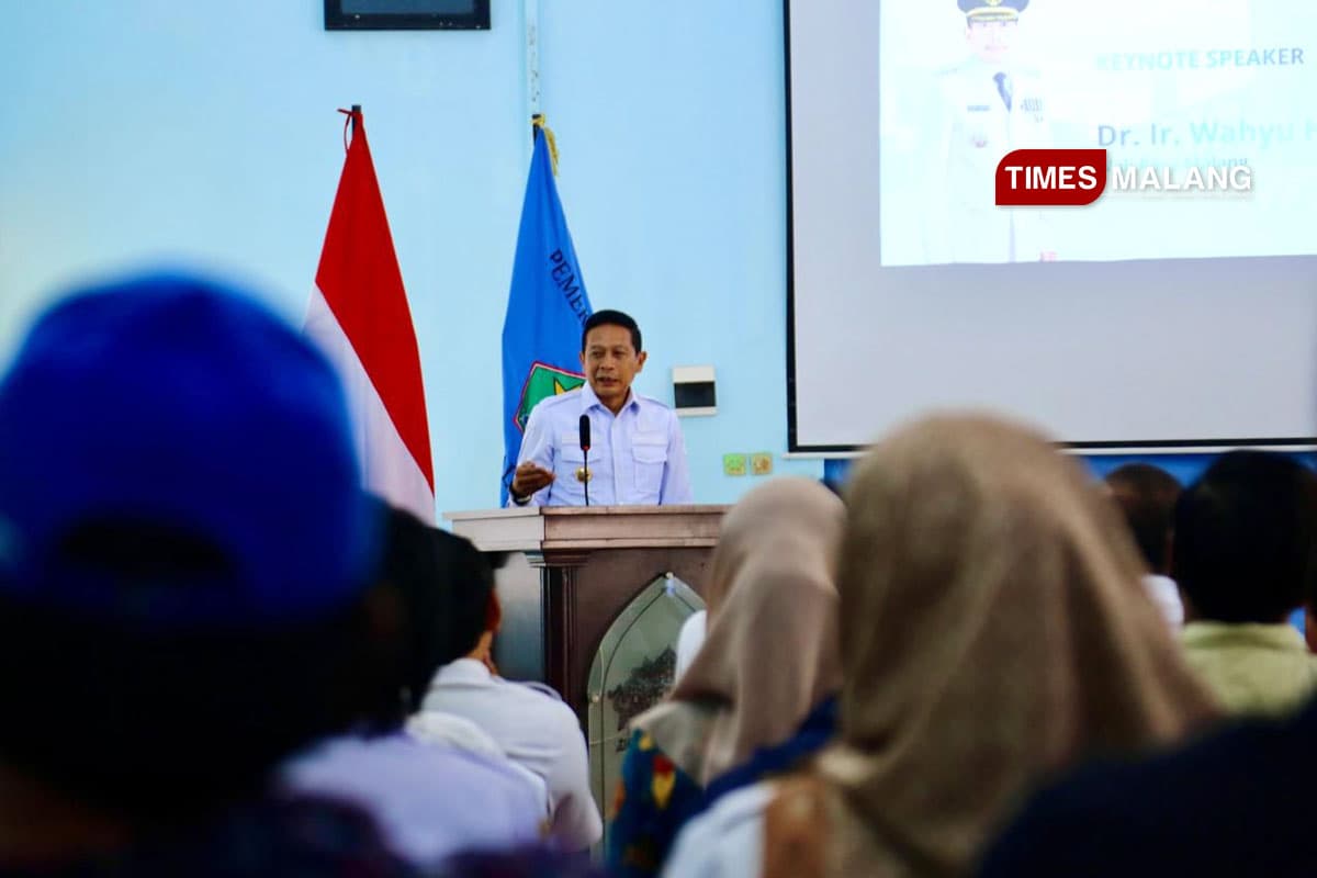 Sentilan Presiden Prabowo Bikin Wali Kota Malang Siap Sikat Reklame Liar Demi Jaga Estetika