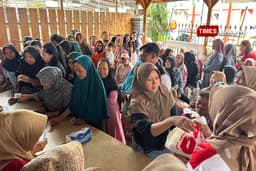 Senyum Bahagia Ribuan Warga Usai Tebus Sembako Murah Gerindra Batu