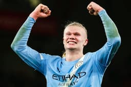 Manchester City Menang Dramatis di Markas Liverpool, Harapan Juara Tetap Terjaga