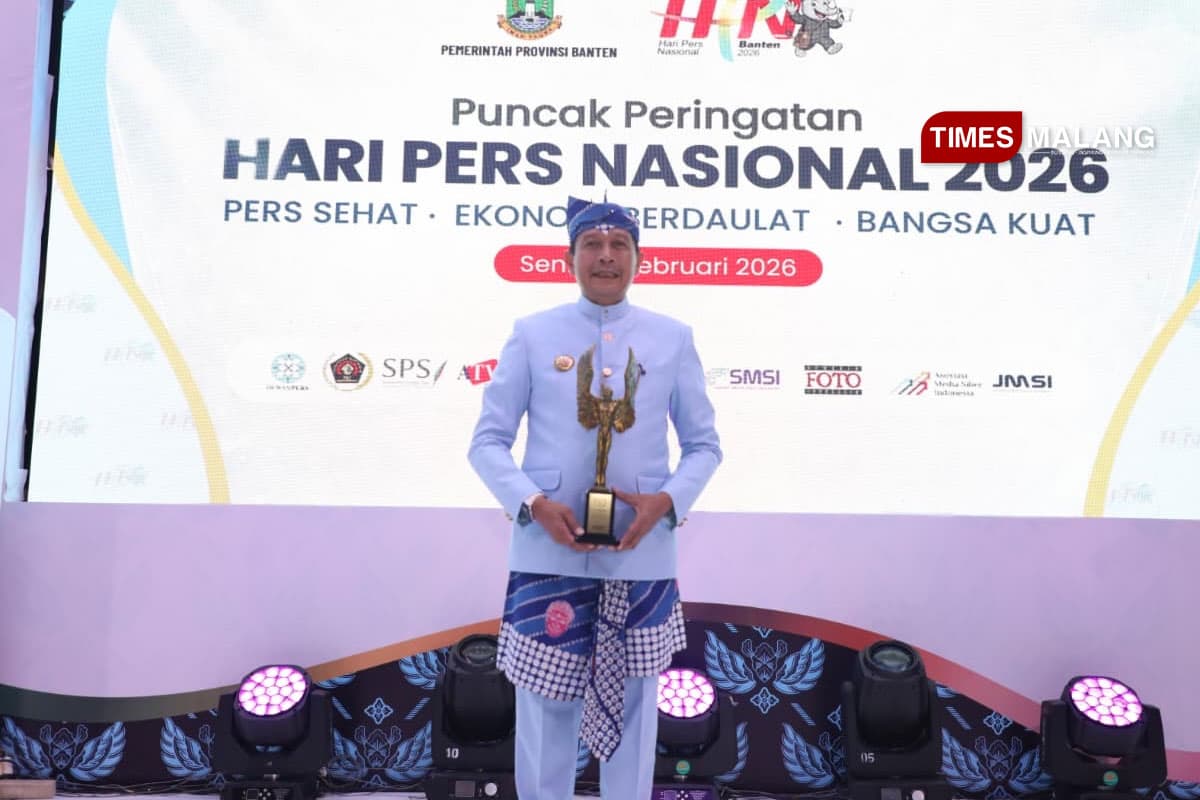 Dinilai Berhasil Memajukan Kebudayaan Kota Malang, Wahyu Hidayat Terima Penghargaan Abyakta Anugerah Kebudayaan