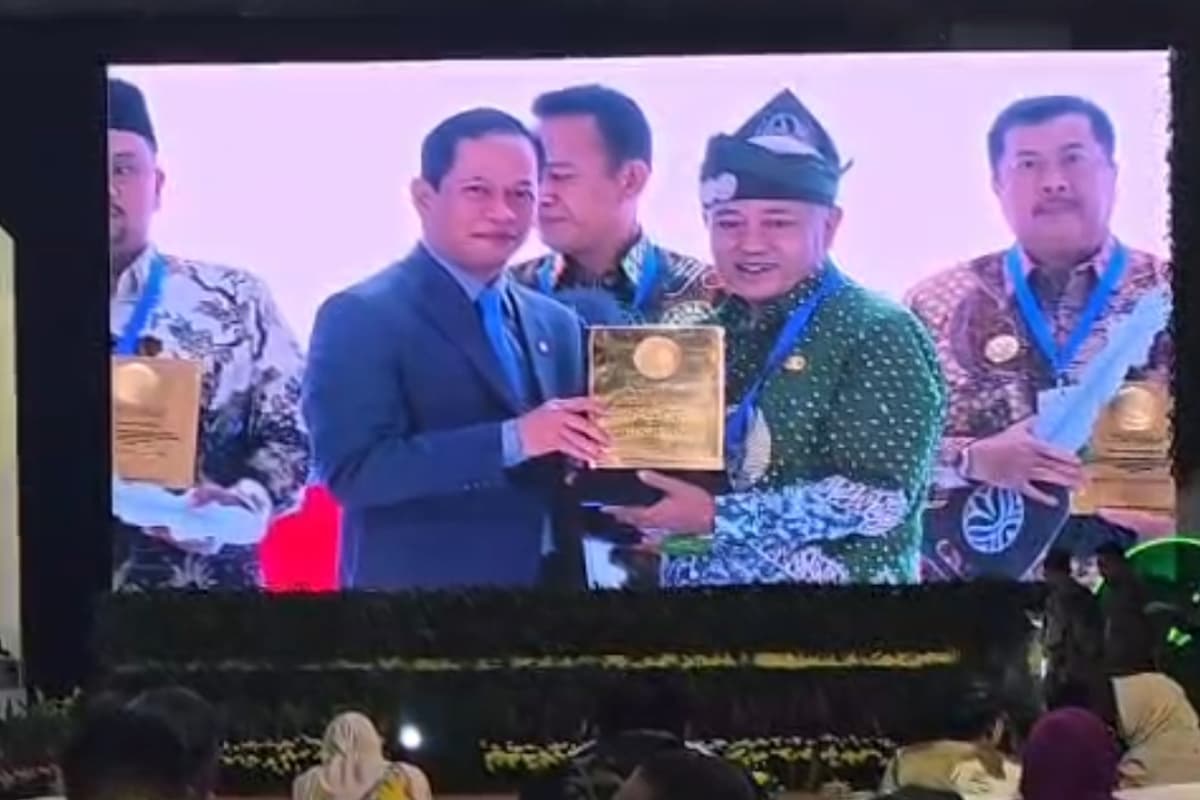 Kabupaten Malang Raih Predikat Menuju Kabupaten Bersih, Jadi Role Model Pengelolaan Sampah Nasional