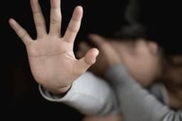 Ayah Tiri Cabuli Anak Sambung 4 Tahun, TW Ditangkap Polrestabes Surabaya