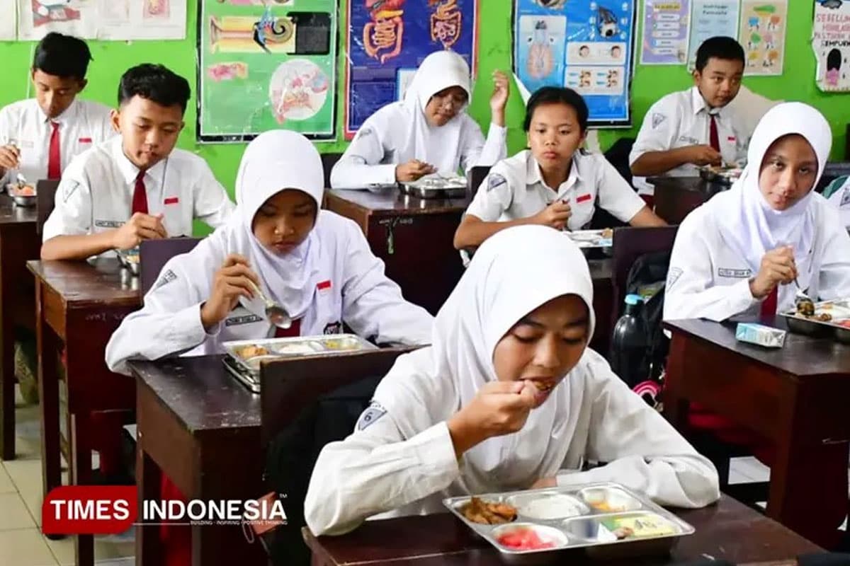 Saat MBG Jadi Tameng Krisis dan Ketidakpastian Global