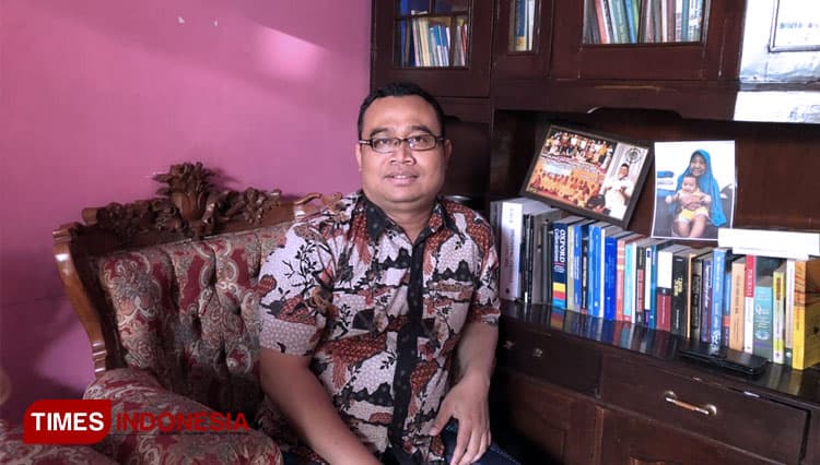 Pakar Bahasa UIN Maliki Malang Tulis Buku Bersama Ahli dari Berbagai Negara