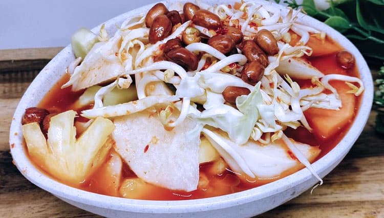 Segarkan Hari Lebaran dengan Rujak Cuka Khas Sunda, Ini Resepnya