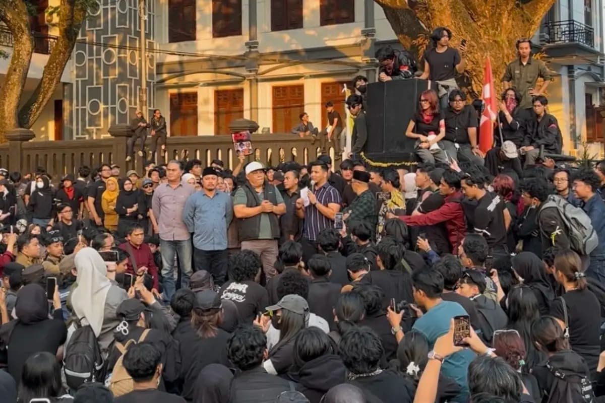 Siap Fokus Evaluasi, Wakil Ketua DPRD Kota Malang Bantah Tolak MBG dan Kopdes