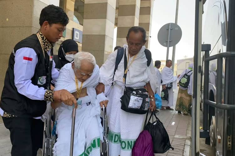 Fast Track, Katering dan Layanan Ramah Lansia, Inovasi Kemenag yang Membuat Haji 2024 Berjalan Lancar