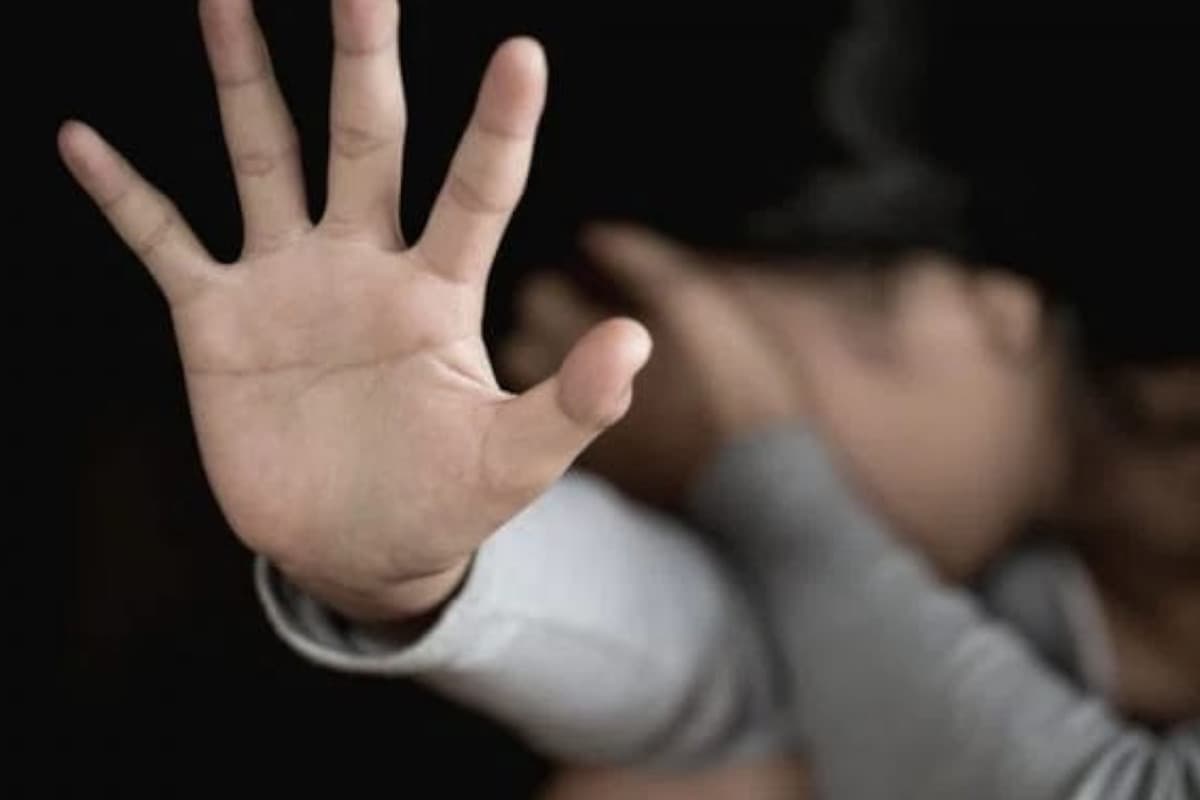 Ayah Tiri Cabuli Anak Sambung 4 Tahun, TW Ditangkap Polrestabes Surabaya